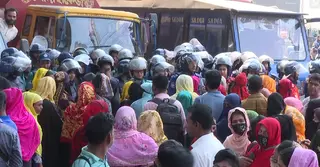 চট্টগ্রামে প্যাসিফিক গ্রুপের ৮ কারখানা বন্ধের প্রতিবাদে বিক্ষোভ